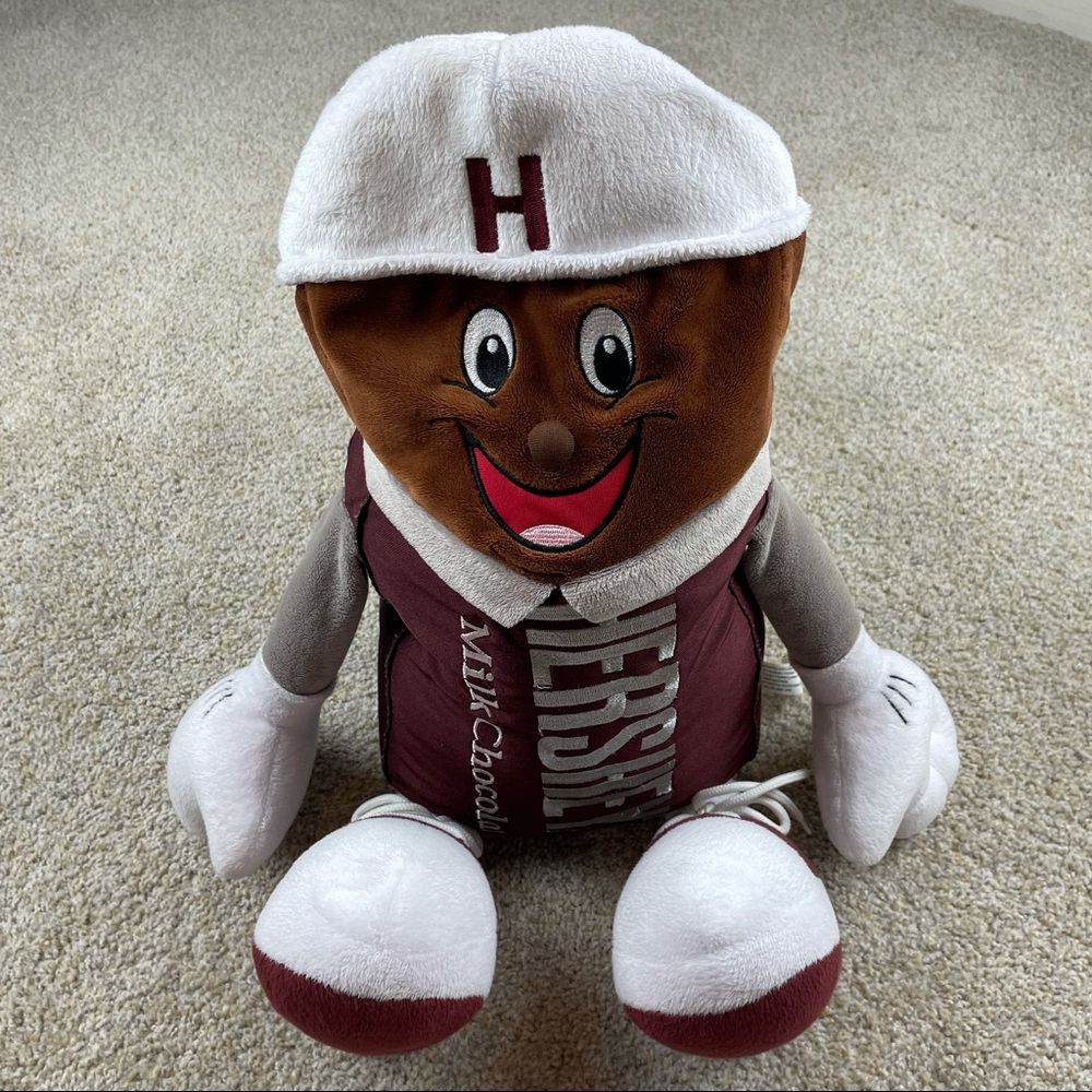 Hershey’s milk chocolate bean bag plush character
